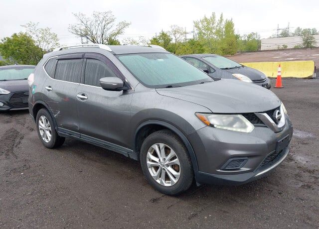 2015 NISSAN Rogue