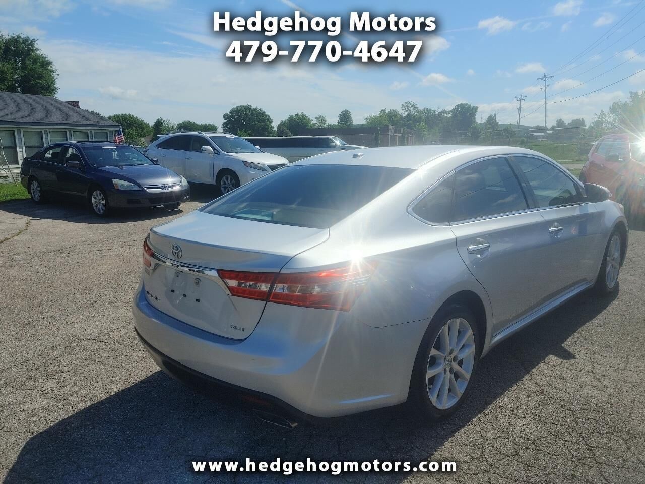 2013 TOYOTA Avalon