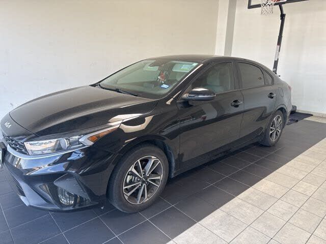 2023 KIA Forte