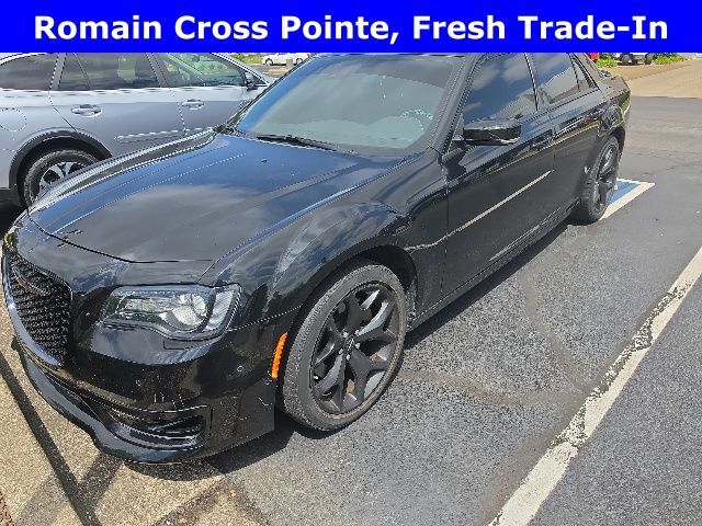 2022 CHRYSLER 300