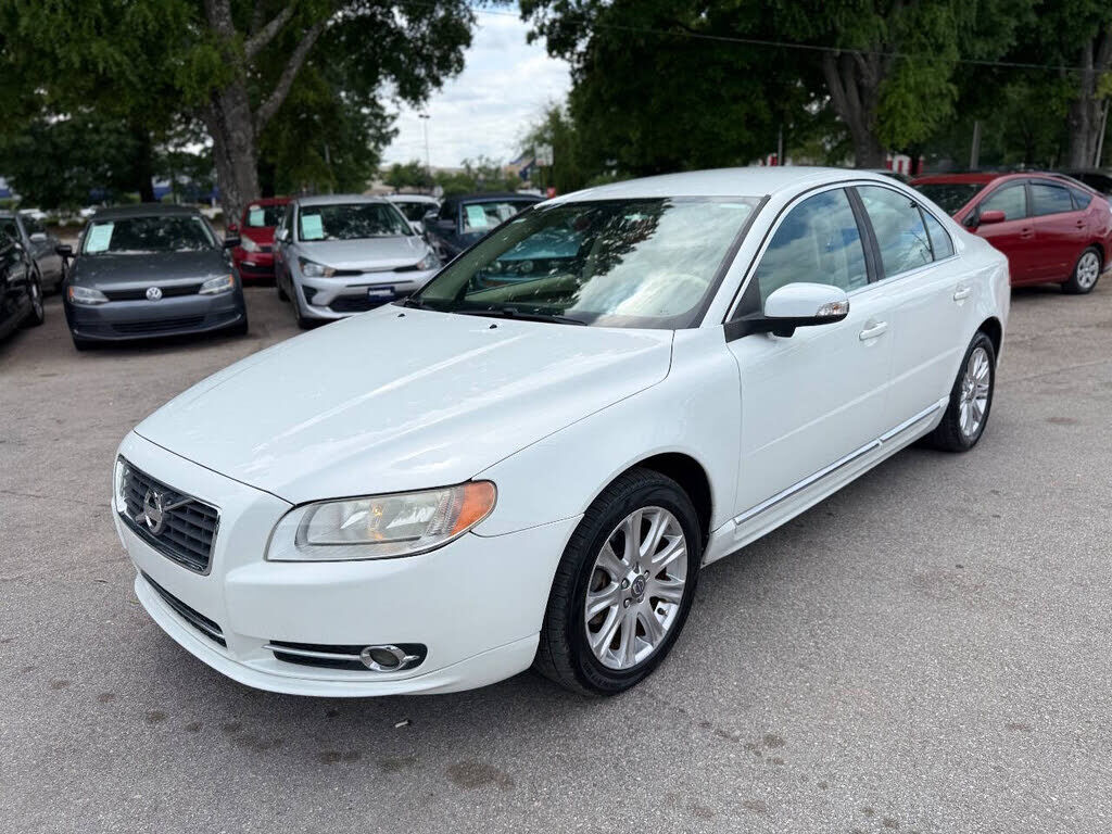 2011 VOLVO S80