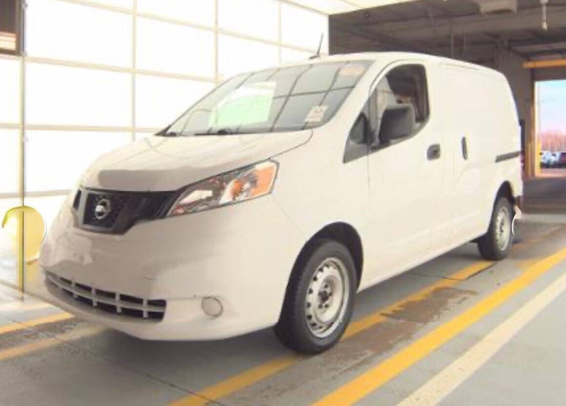 2020 NISSAN NV200