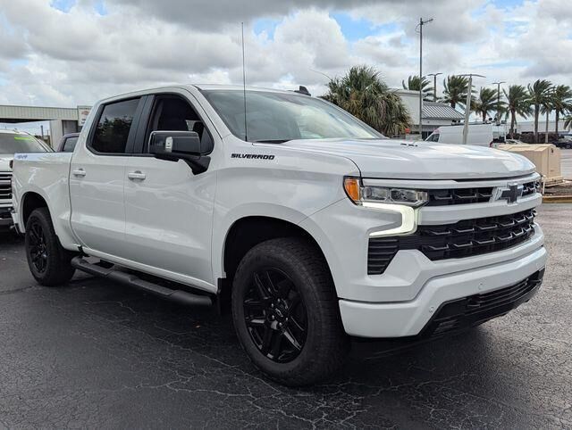 2026 CHEVROLET Silverado