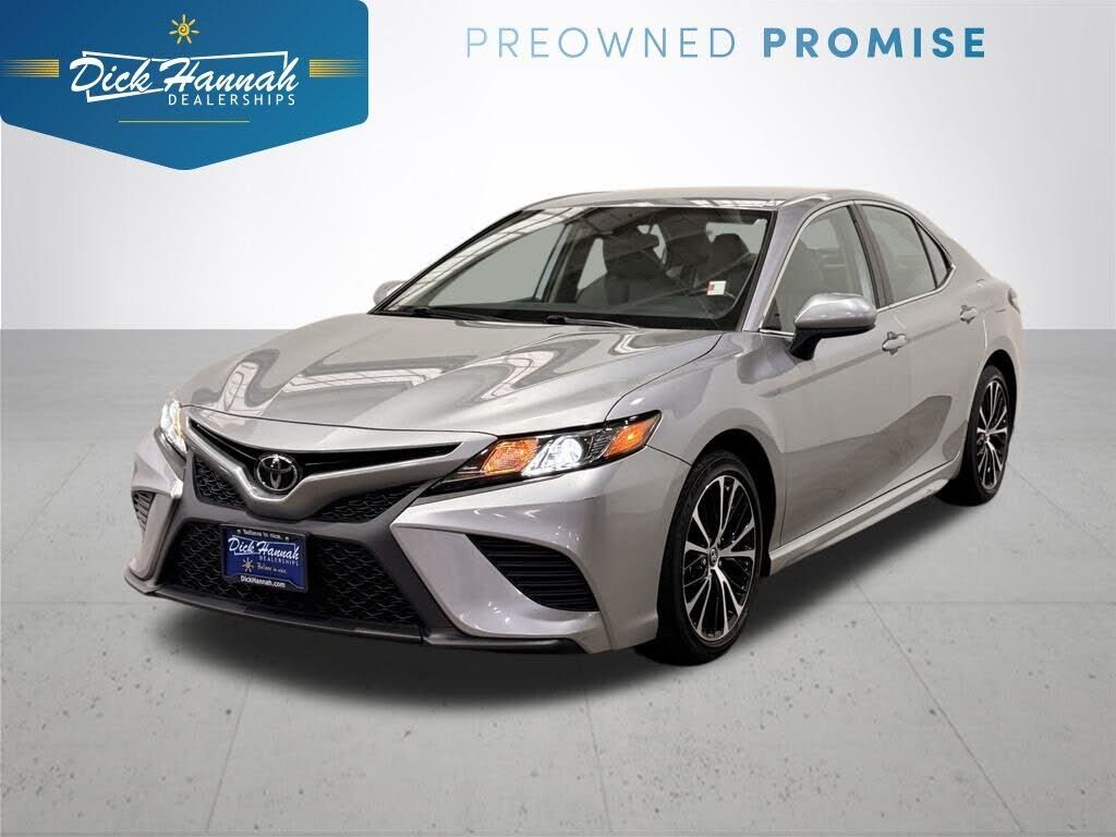 2019 TOYOTA Camry