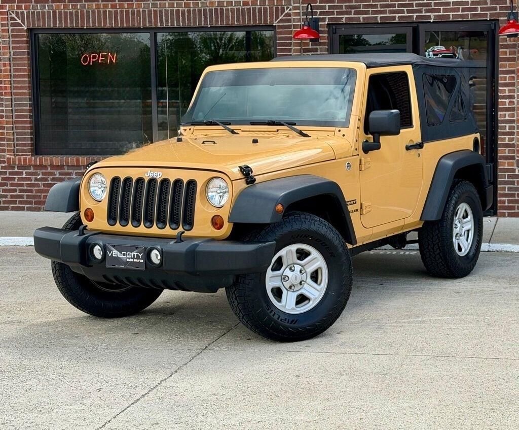 2013 JEEP Wrangler