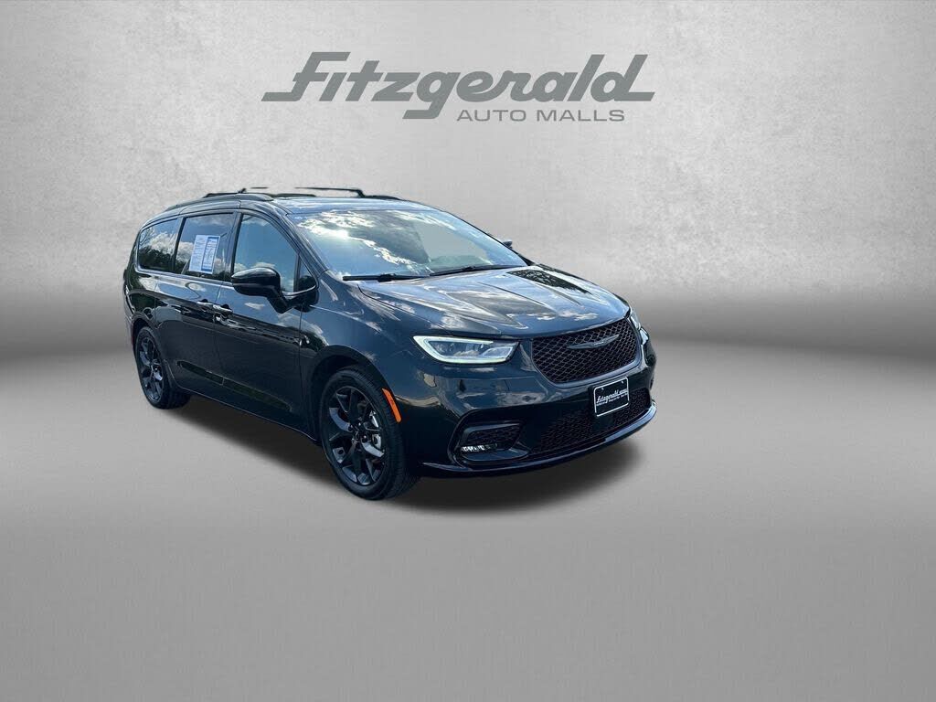 2025 CHRYSLER Pacifica