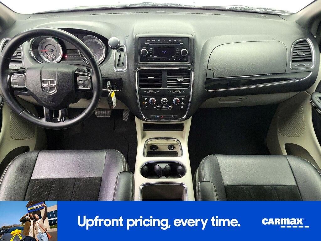 2017 DODGE Grand Caravan