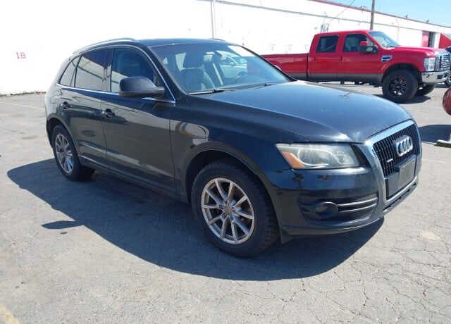 2010 AUDI Q5