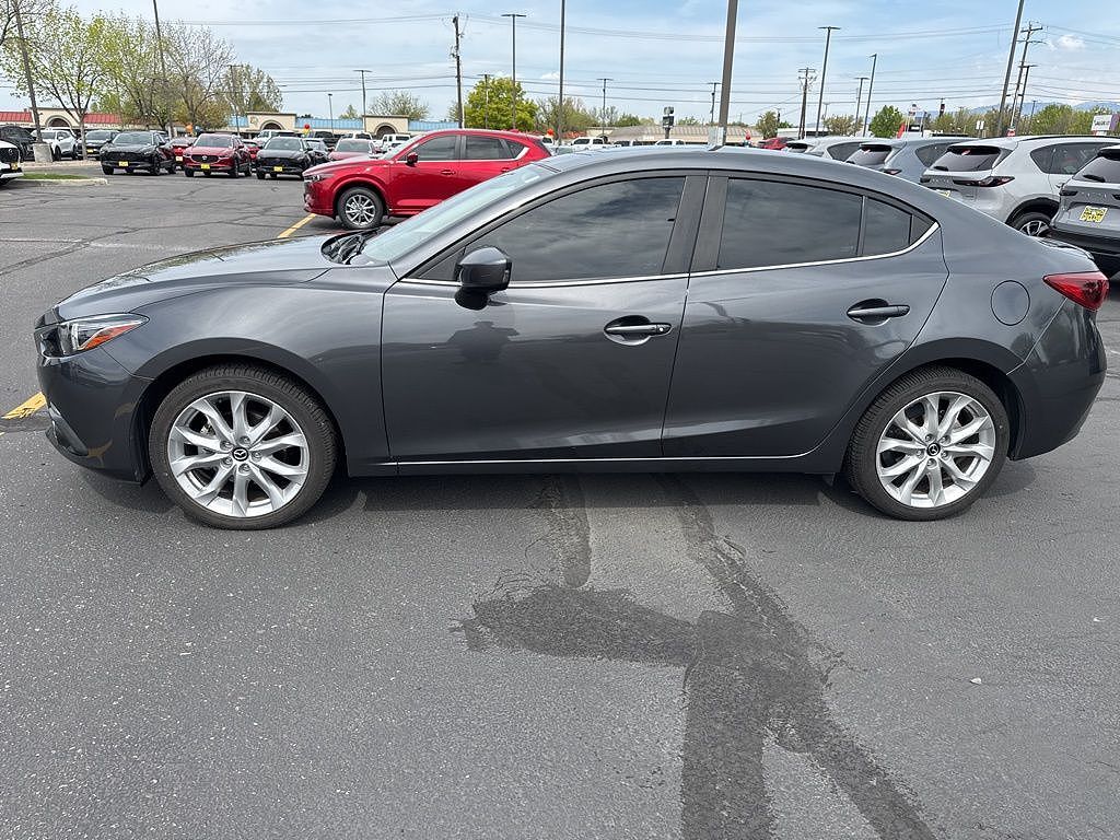 2015 MAZDA Mazda3