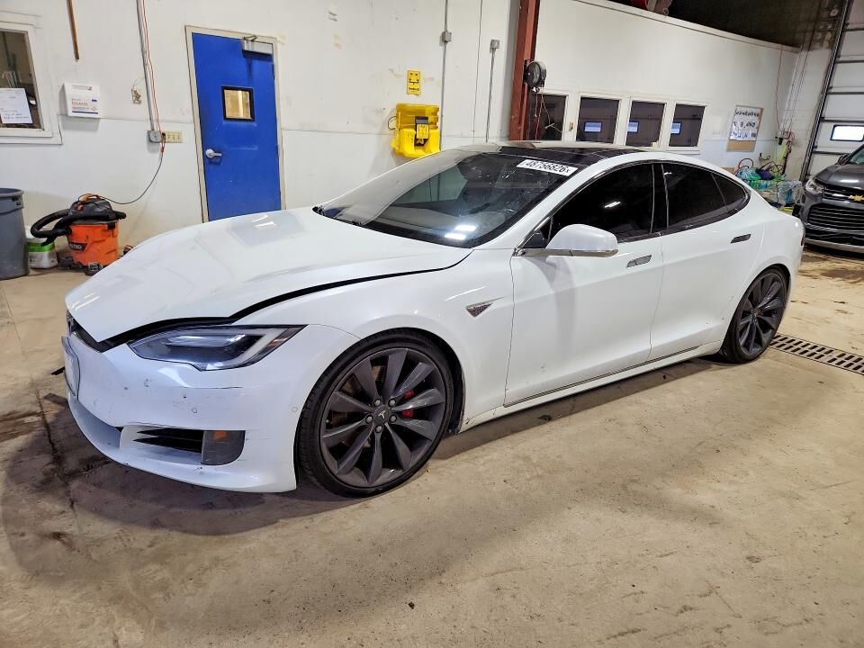 2016 TESLA Model S