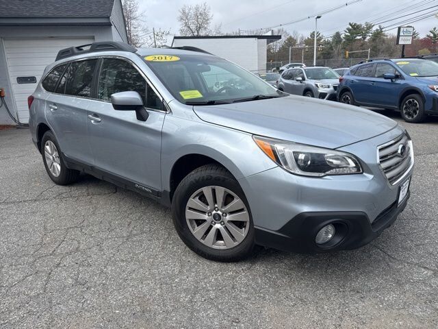 2017 SUBARU Outback
