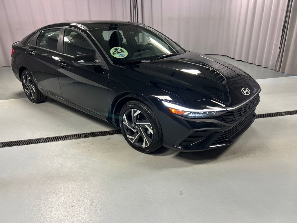 2025 HYUNDAI Elantra