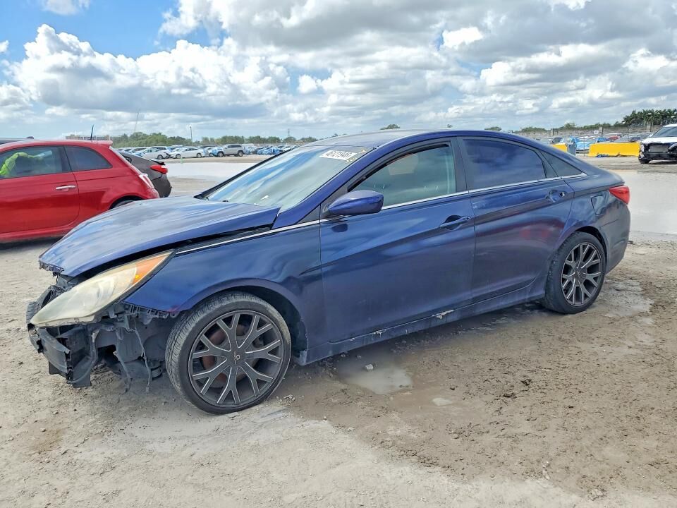 2011 HYUNDAI Sonata