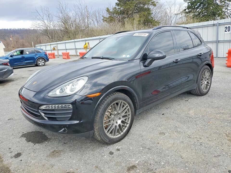 2014 PORSCHE Cayenne