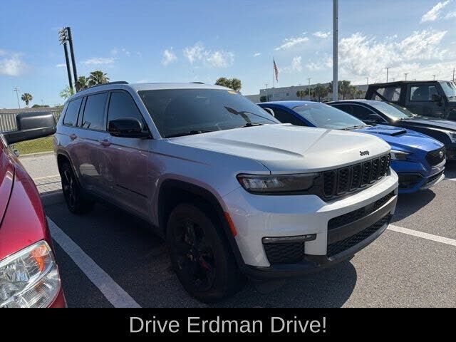 2022 JEEP Grand Cherokee