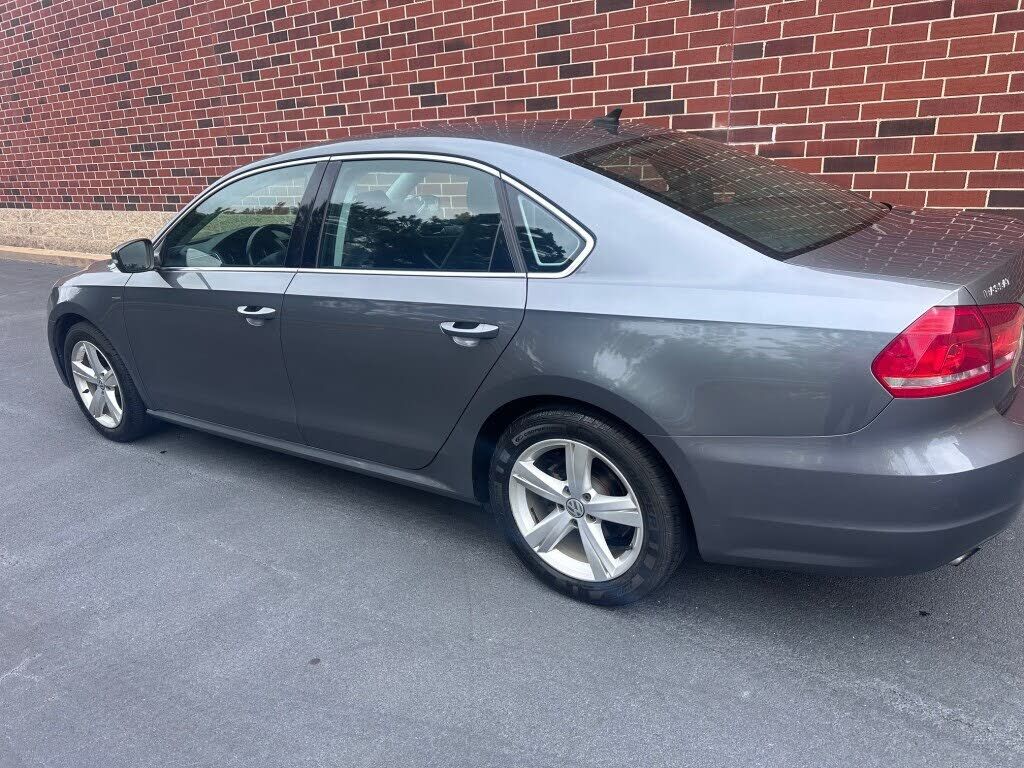 2015 VOLKSWAGEN Passat