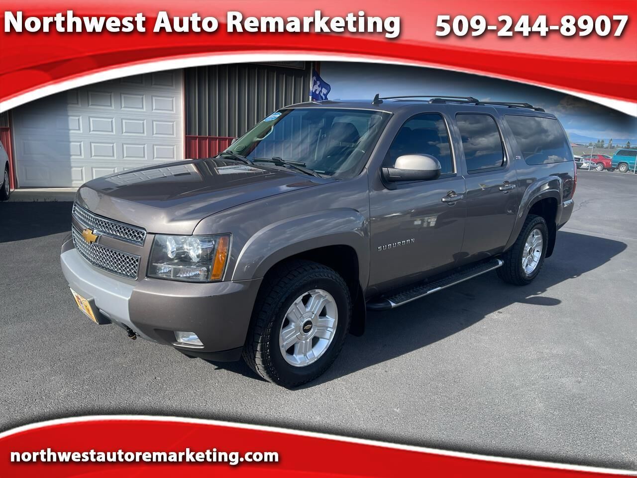 2013 CHEVROLET Suburban
