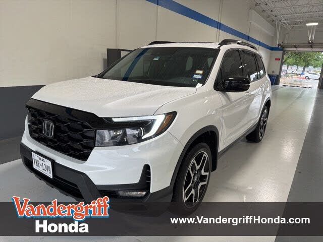 2023 HONDA Passport