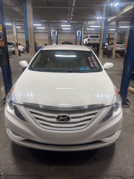 2013 HYUNDAI Sonata