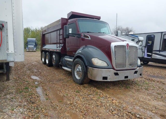 2017 KENWORTH T680