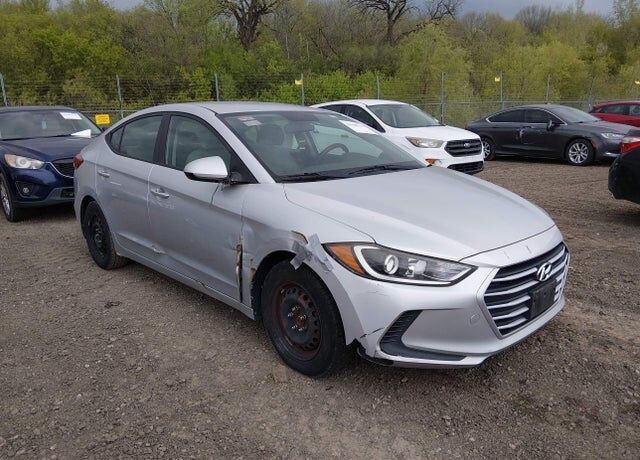 2017 HYUNDAI Elantra