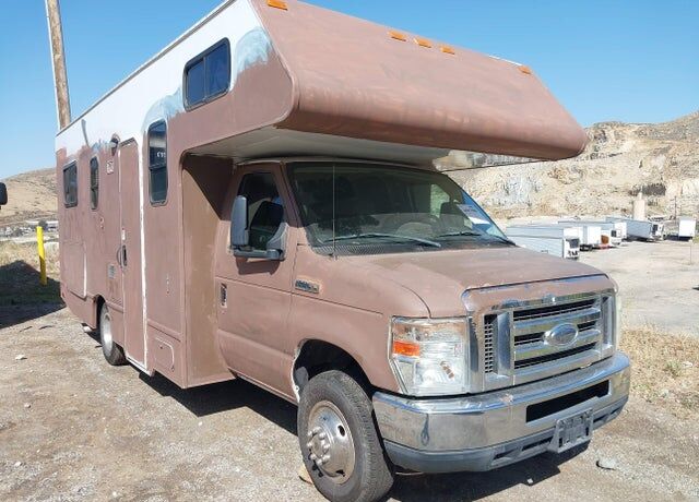 2013 FORD E-350