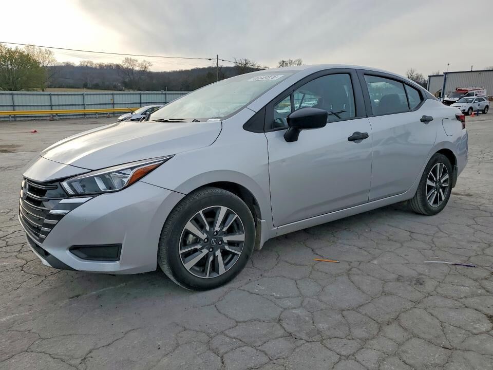2024 NISSAN Versa