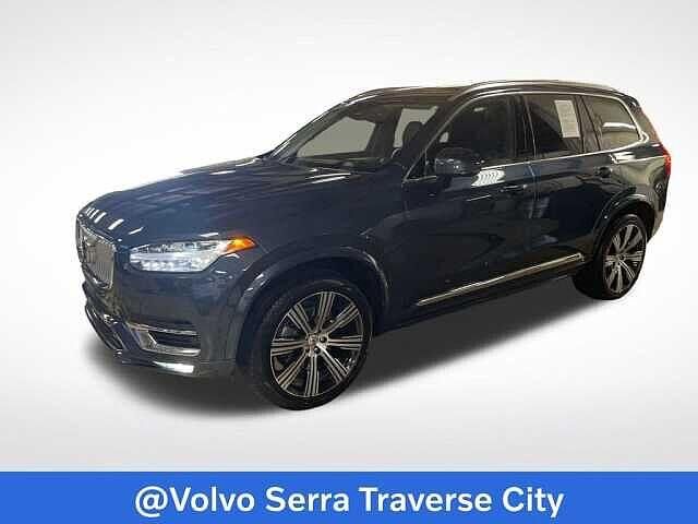 2023 VOLVO XC90