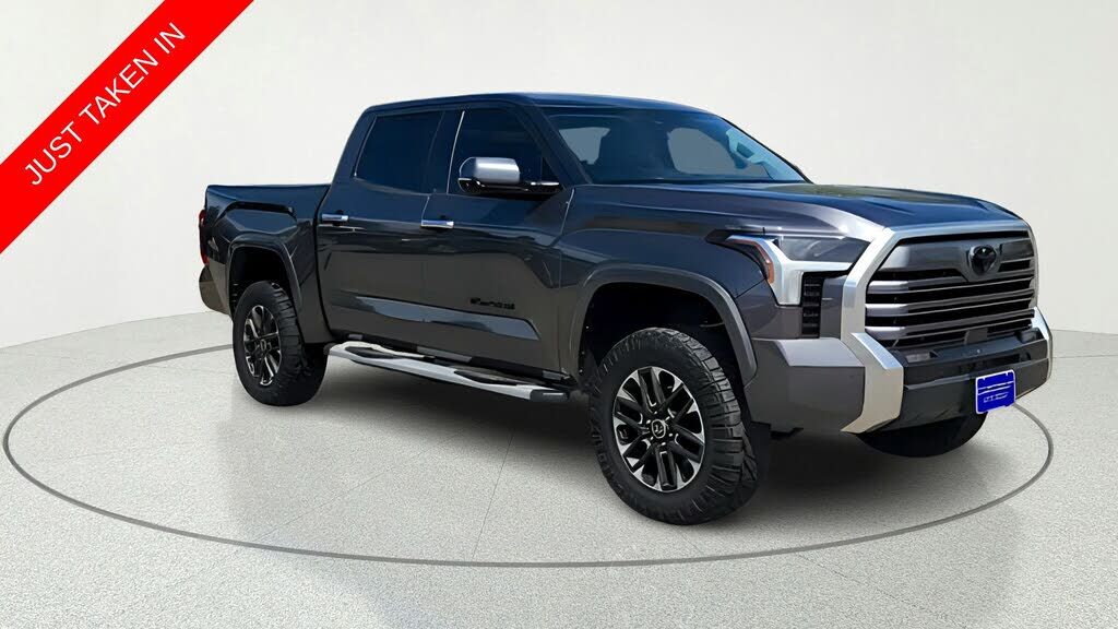 2023 TOYOTA Tundra