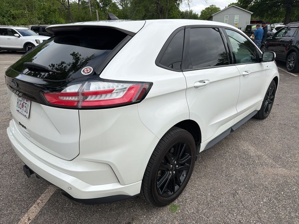 2021 FORD Edge