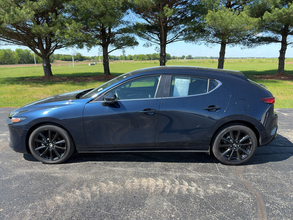 2024 MAZDA Mazda3