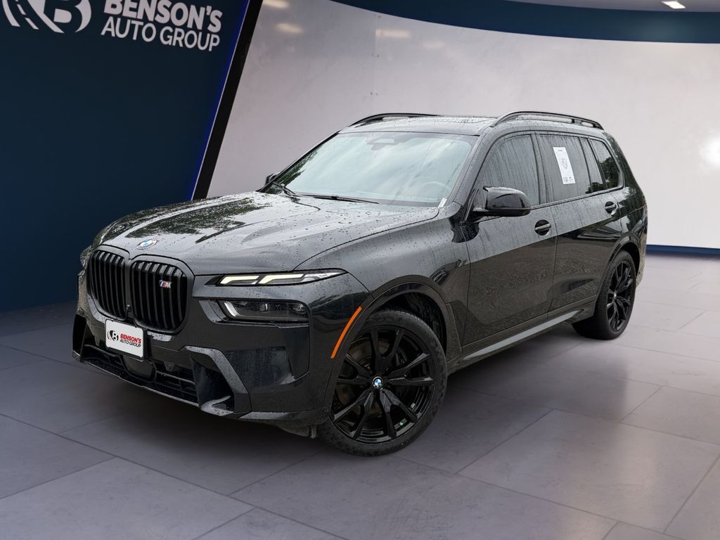 2023 BMW X7