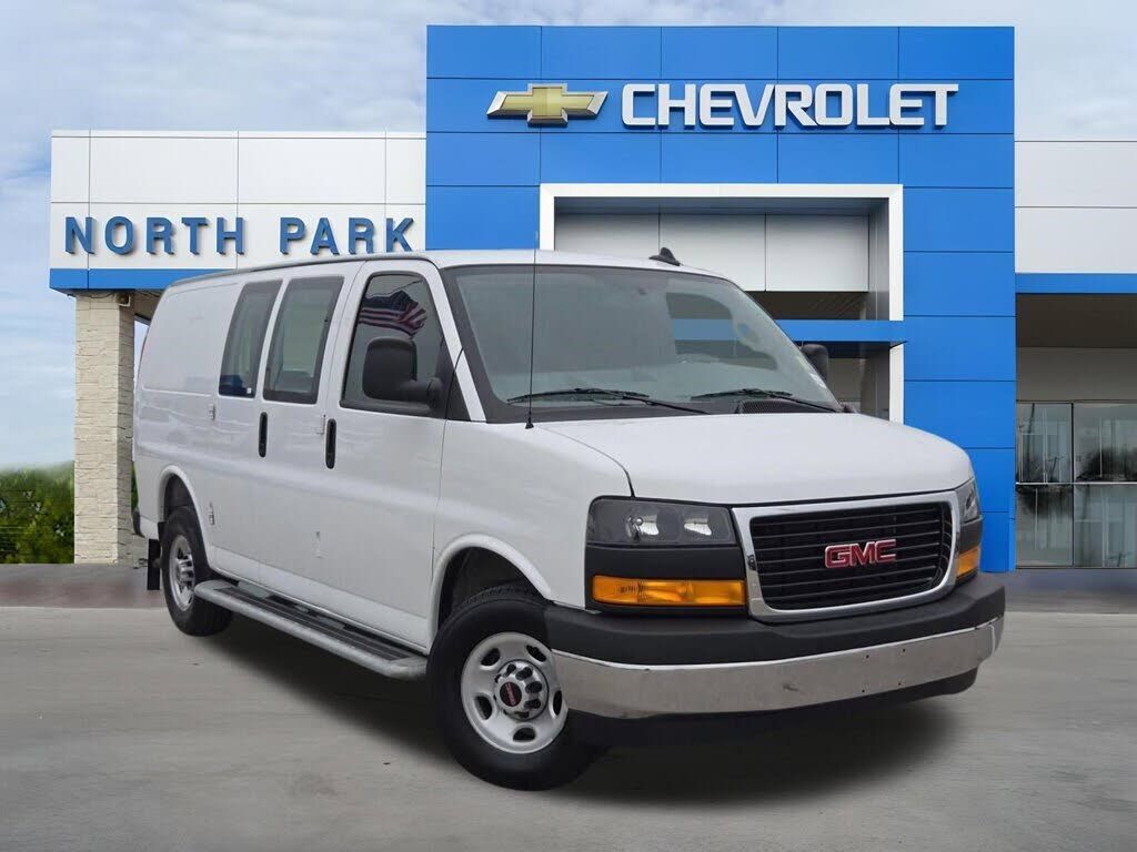 2025 GMC Savana