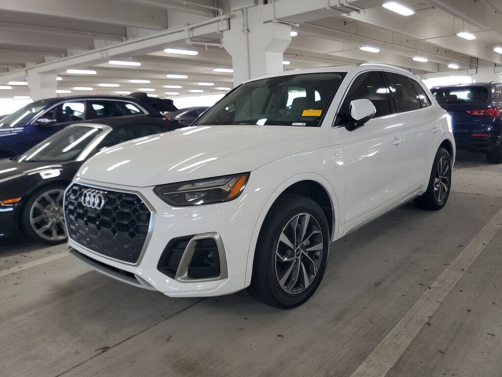 2022 AUDI Q5