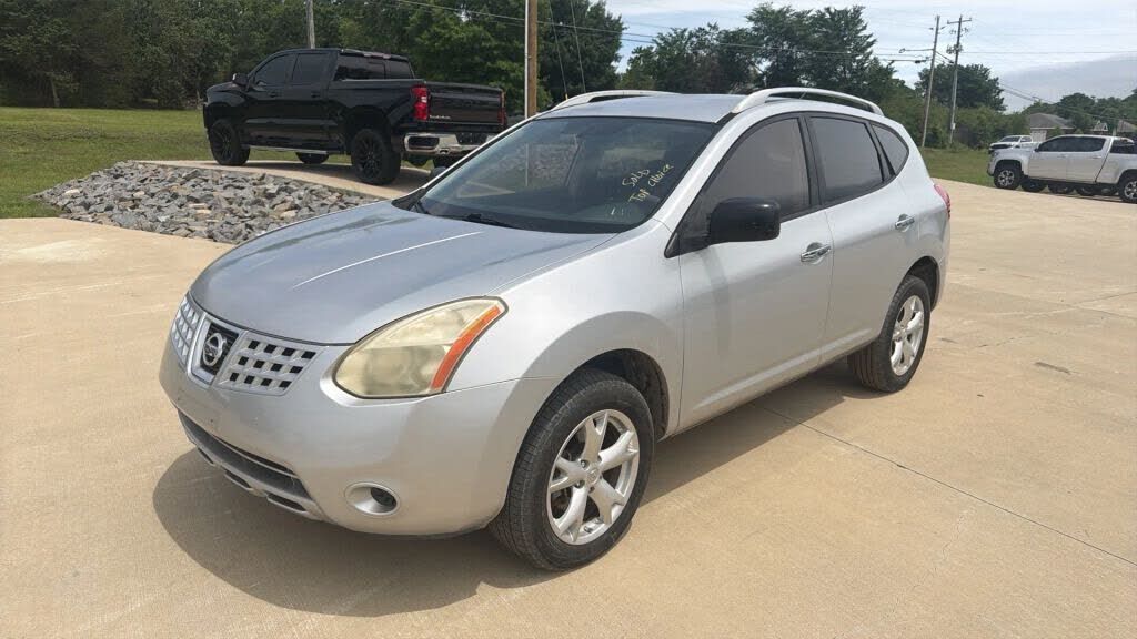 2010 NISSAN Rogue