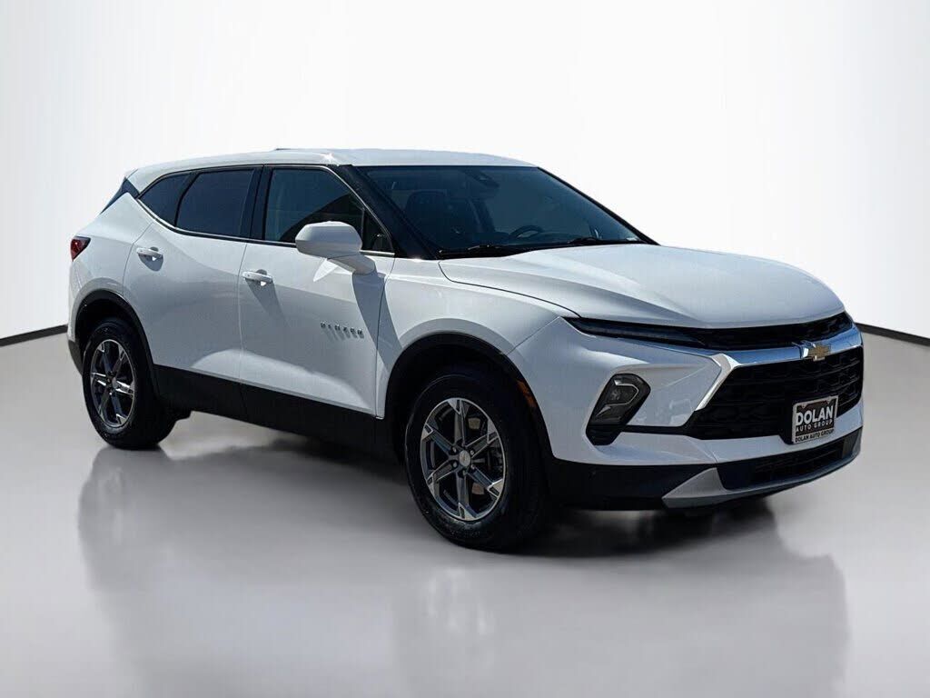 2023 CHEVROLET Blazer