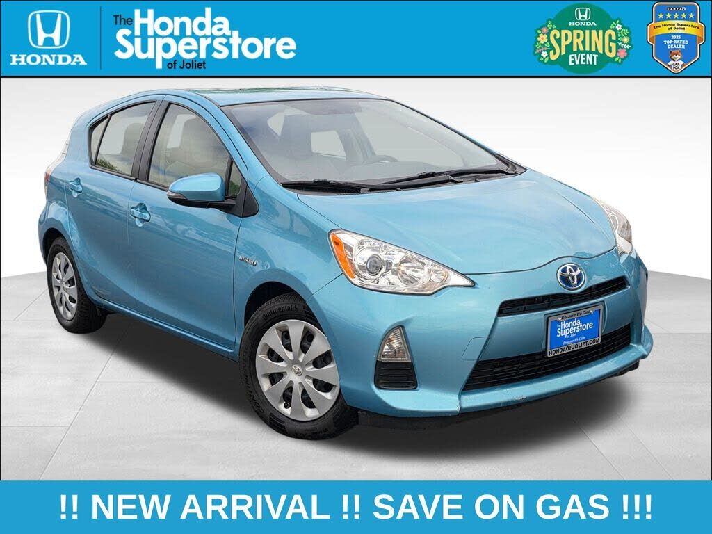 2014 TOYOTA Prius