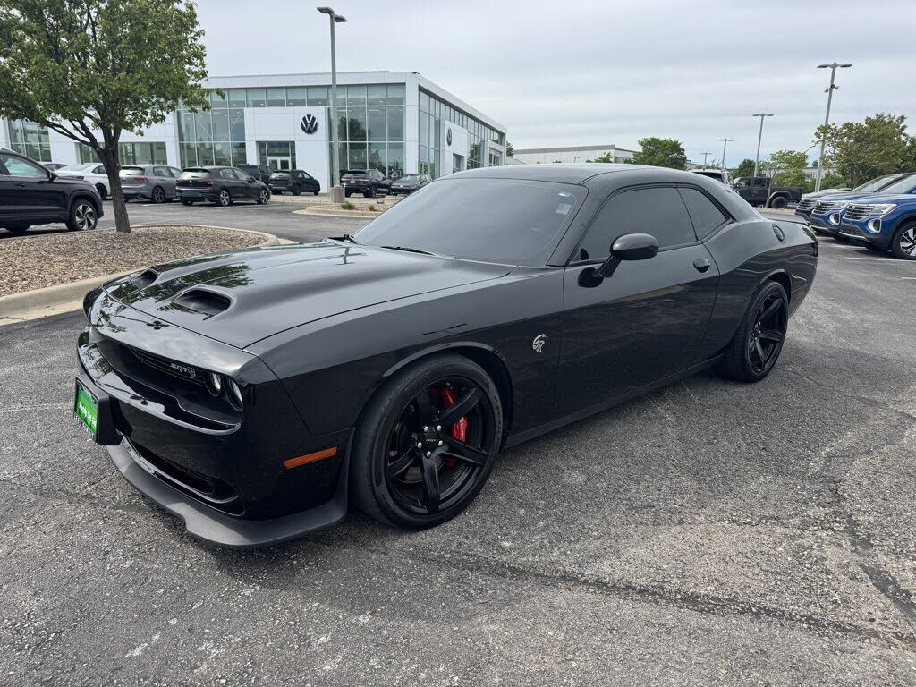 2020 DODGE Challenger