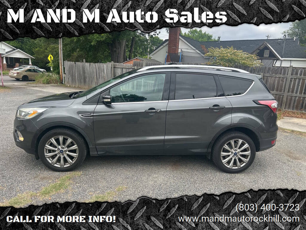 2017 FORD Escape