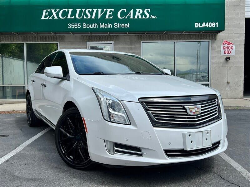 2016 CADILLAC XTS