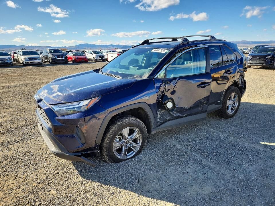 2024 TOYOTA RAV4