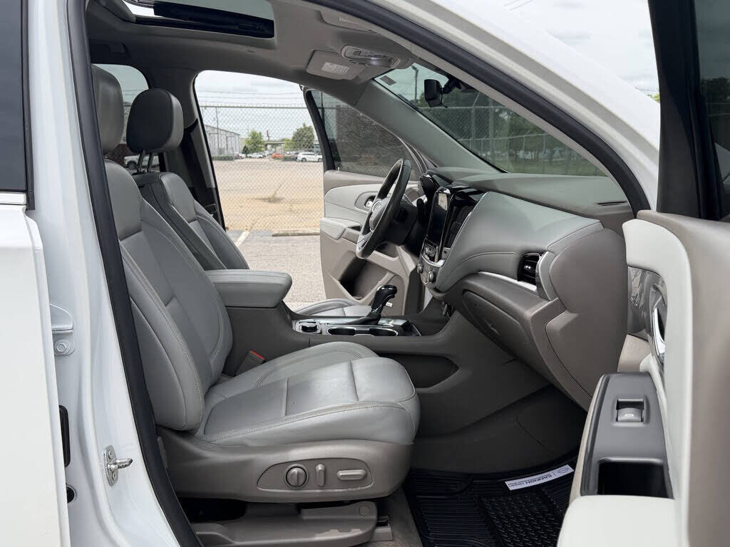 2019 CHEVROLET Traverse