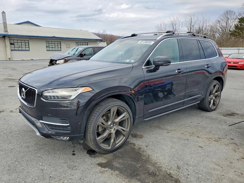 2016 VOLVO XC90
