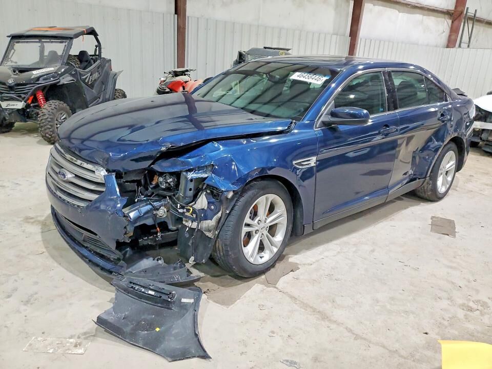 2016 FORD Taurus