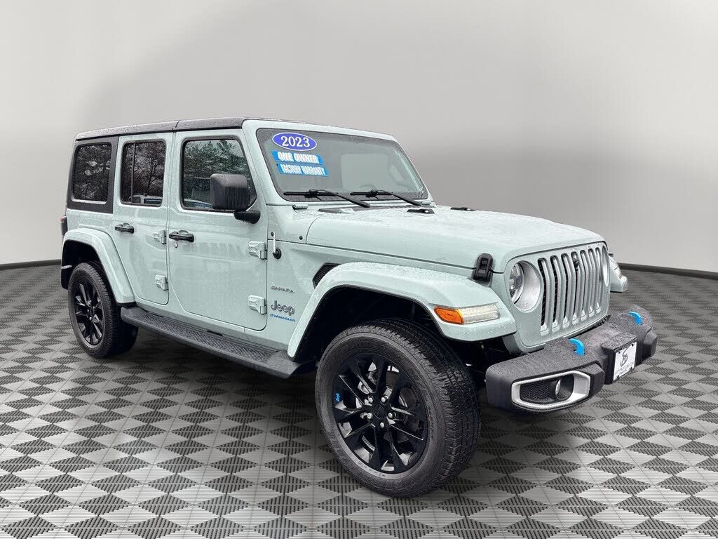 2023 JEEP Wrangler