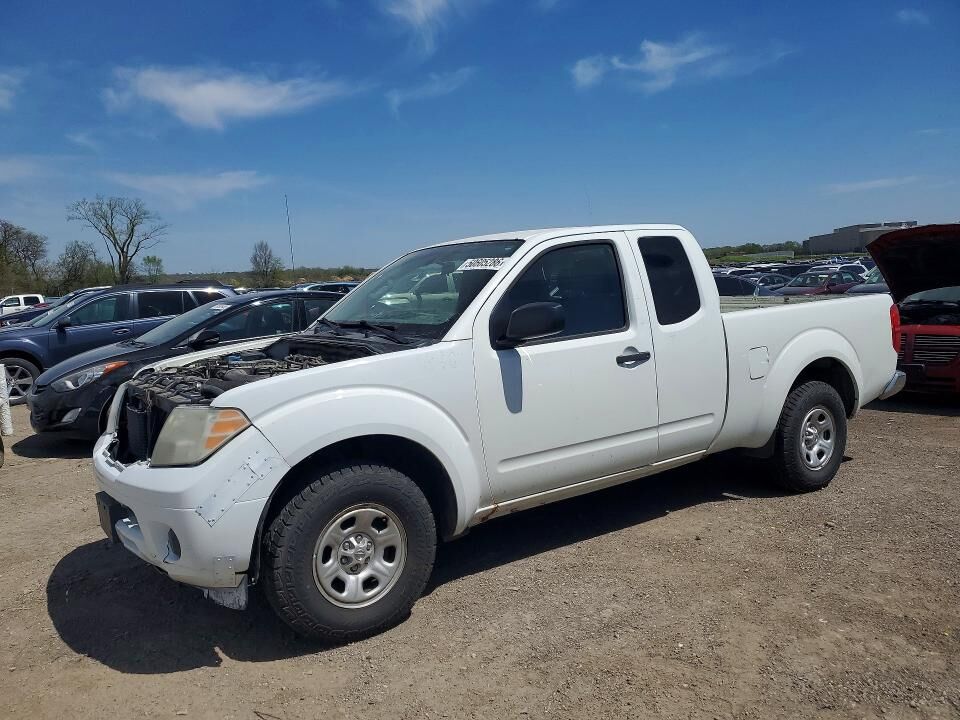 2014 NISSAN Frontier
