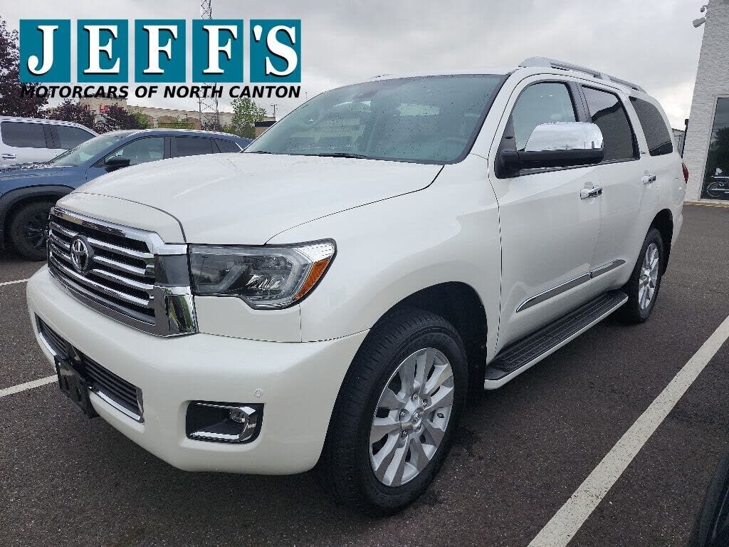 2020 TOYOTA Sequoia