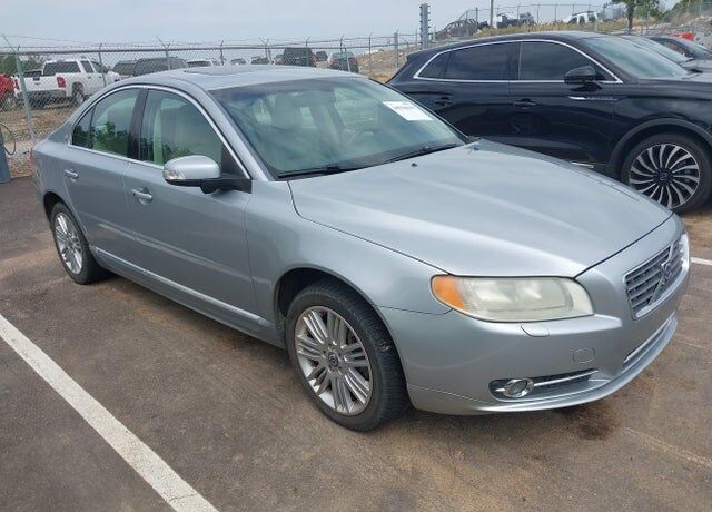 2009 VOLVO S80