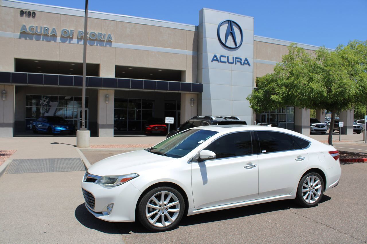 2013 TOYOTA Avalon