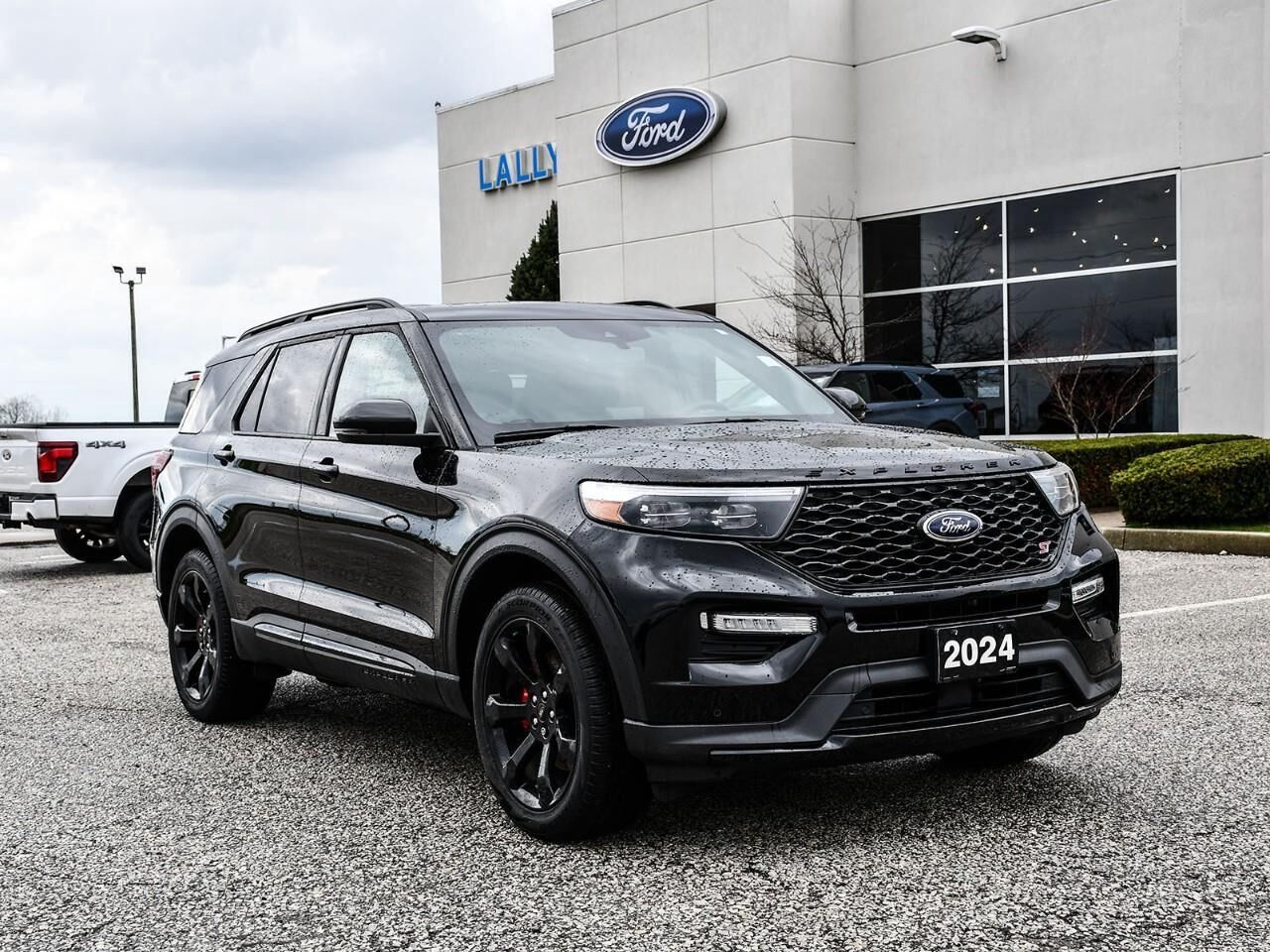 2024 FORD Explorer